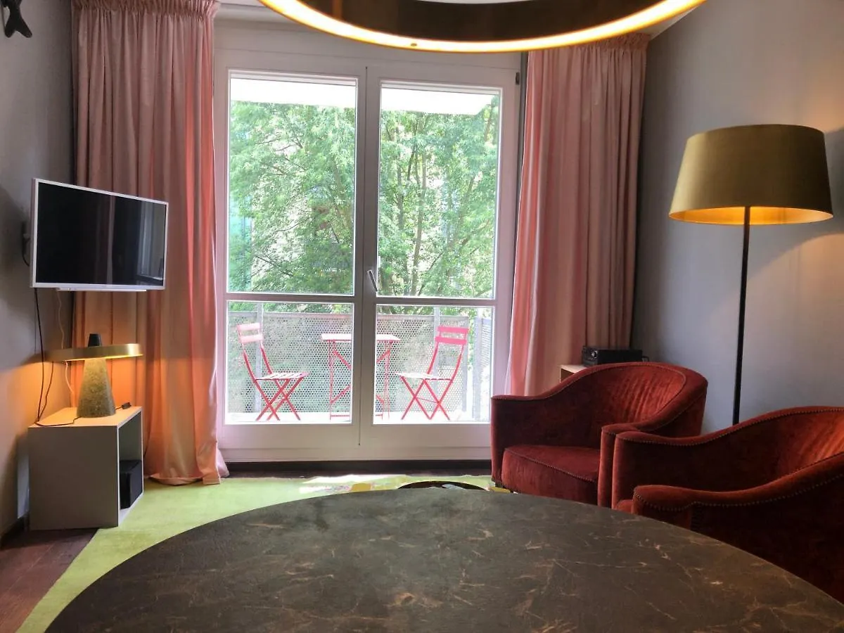 Studio Apartment In Dresden-Neustadt Duitsland