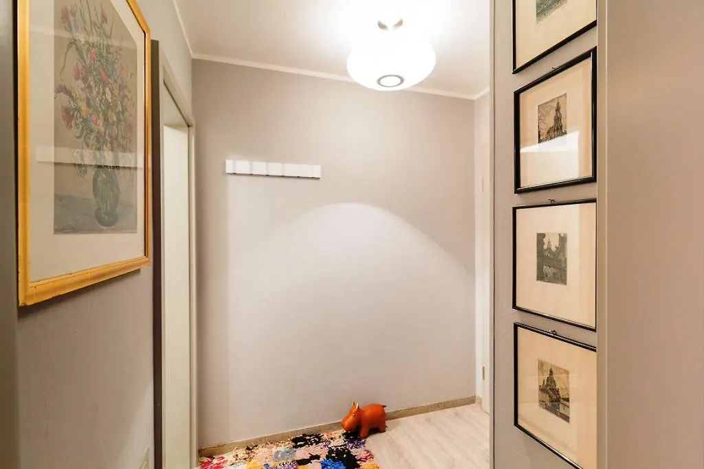 Studio Apartment In Dresden-Neustadt